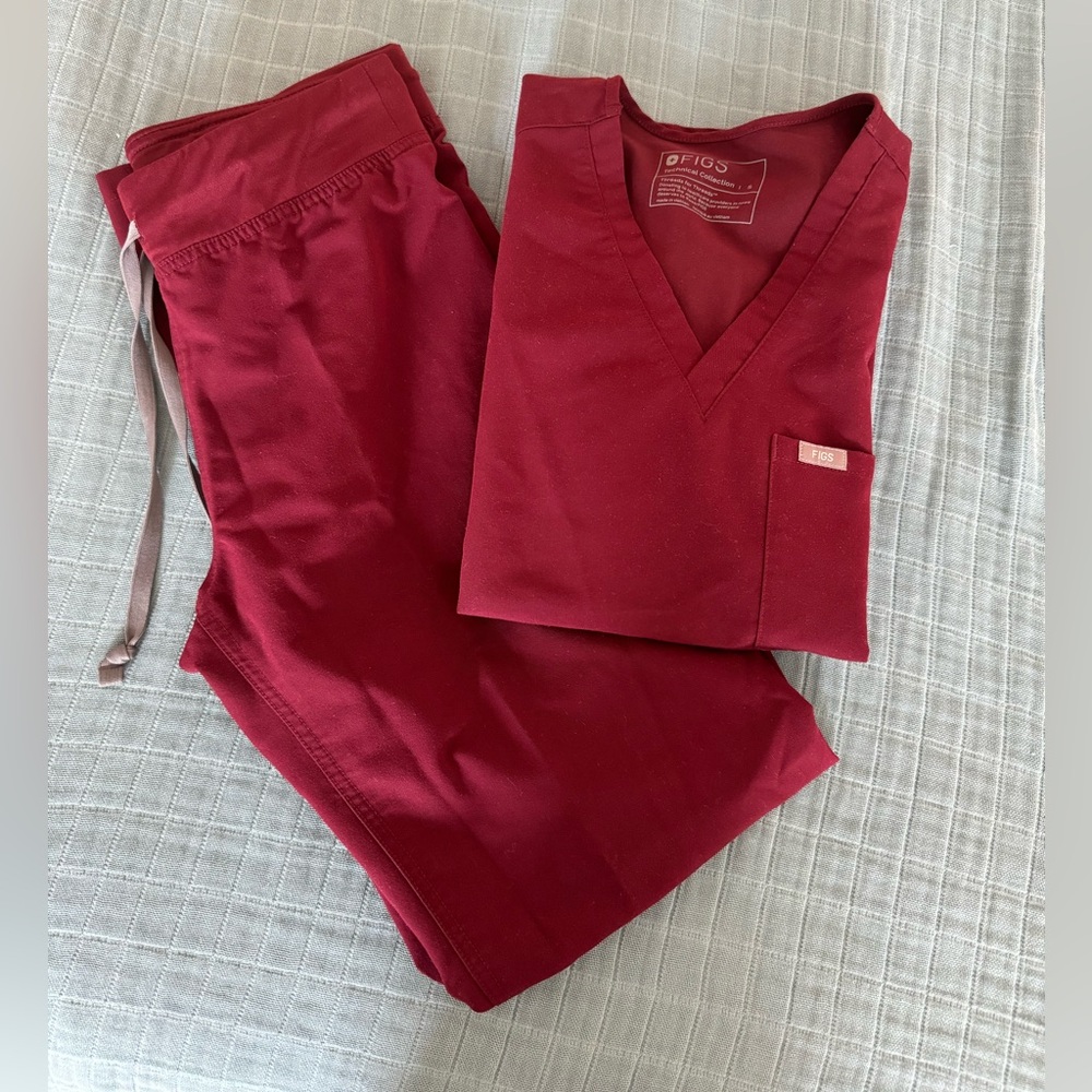 Figs Scrub Set